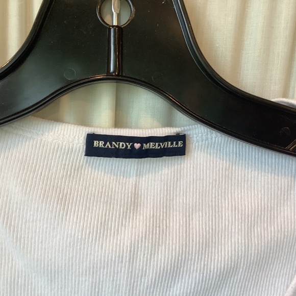 Brandy Melville White Ribbed Cropped Top With Buttons Short Sleeve Small - Picture 4 of 5